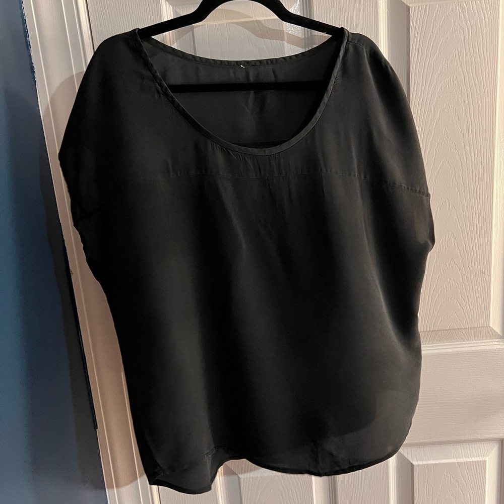 Joie 100% silk blouse size L